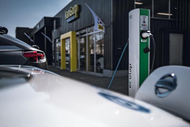 Toyota bZ4X Business Plus Pano71 kWh All-in prijs!