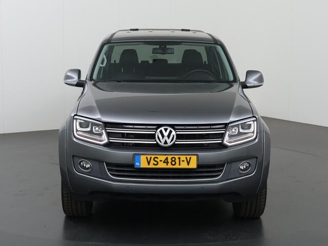 Volkswagen AMAROK 2.0 TDI Aut. | Highline | Dubbele Cabine | Stoelverwarming | Spraakassistent | Navigatiesysteem | Parkeercamera | Lederen Bekleding | 5-zits |