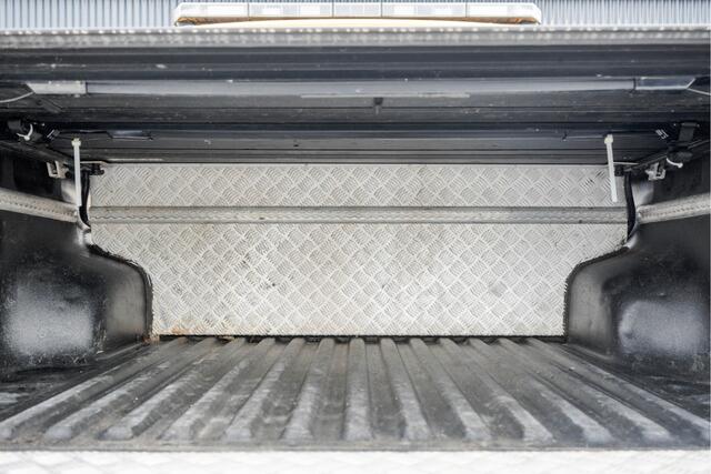 Volkswagen AMAROK 3.0 V6 | 4Motion | 204 PK | Automaat | Carplay | Cruise | Airco | 3.3T Trekgewicht