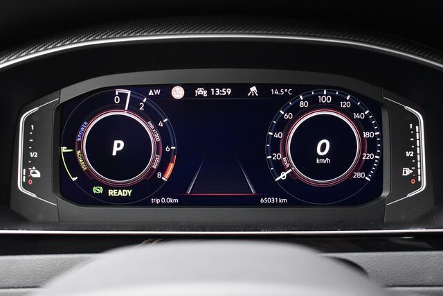 Volkswagen Arteon Shooting Brake 1.4 TSI eHybrid | Panoramadak | 360 Camera | ACC | Matrix LED | Head-Up |