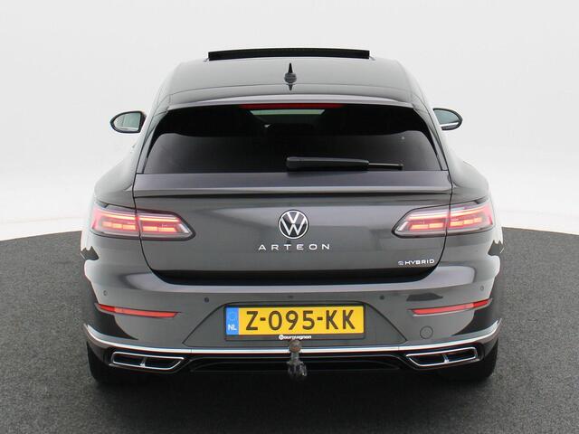 Volkswagen Arteon Shooting Brake 1.4 TSi 218 Pk Automaat eHybrid R-Line Business+ | Full LED | Panoramadak | Leder | Sportstoelen | Trekhaak | Camera | 19 Inch | Adaptive Cruise | 62.233 Km!!