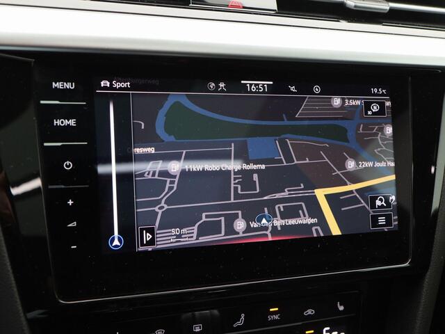 Volkswagen Arteon Shooting Brake 1.4 TSi 218 Pk Automaat eHybrid R-Line Business+ | Full LED | Panoramadak | Leder | Sportstoelen | Trekhaak | Camera | 19 Inch | Adaptive Cruise | 62.233 Km!!