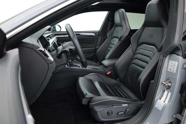 Volkswagen Arteon Shooting Brake 1.4 TSI eHybrid R-Line | Pano | HUD | Kuipstoelen | Massage | 360cam | Adapt. Cruise | Matrix LED