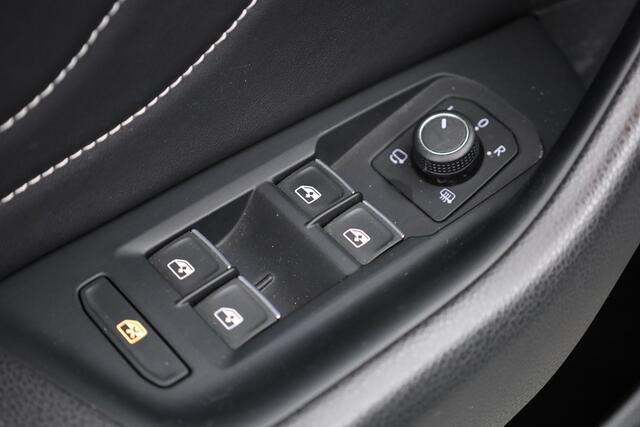 Volkswagen Arteon Shooting Brake 1.4 TSI eHybrid R-Line | Pano | HUD | Kuipstoelen | Massage | 360cam | Adapt. Cruise | Matrix LED