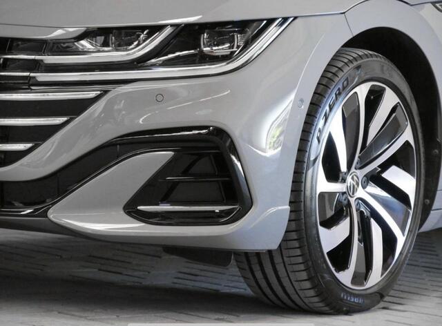 Volkswagen Arteon Shooting Brake 1.4 TSI eHybrid R-Line IQ Matrix LED 360 Camera Pano Trekhaak Elk. Verstl. Stoelen Memory Vol Leer Head Up Carbon