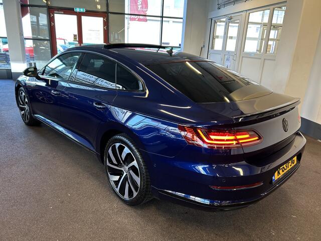 Volkswagen Arteon 2.0 TSI Business 3X R-Line | Panoramadak | Alcantara/Lederen bekleding | Digital dashboard | Adaptieve cruise control | Keyless | Achteruitrijcamera | Stoelverwarming voor+achter | Lane assist | Apple carplay | Elek. kofferklep | Elek. inklapbare spiegels