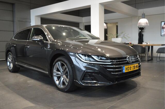 Volkswagen Arteon Shooting Brake 1.4 TSI eHybrid 3X R-LINE head up leer trekhaak !!