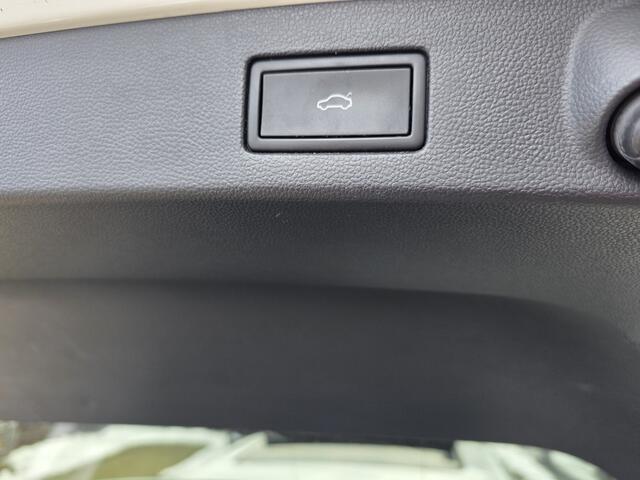 Volkswagen Arteon Shooting Brake 1.4 TSI eHybrid R-Line Business+ + PANO DAK + MASSAGE + ALCANTARA R STOELEN