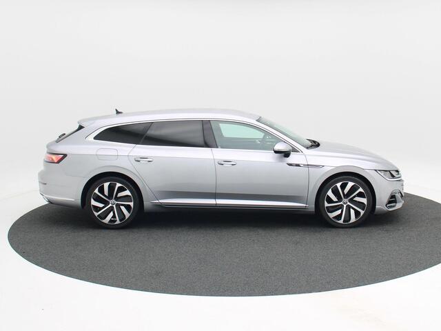 Volkswagen Arteon Shooting Brake 2.0 TSi R-Line Business+ 190 Pk Automaat | Virtual Cockpit | Stoelverwarming voor & Achter | Camera | 19 Inch | 65.347 Km!