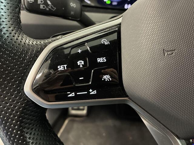 Volkswagen Arteon 1.4 TSI 218pk DSG eHybrid R-Line Business · Camera · Apple/Android Car Play · P-Sensoren · Navigatie · Stoelverwarming Voor + Achter · 18'' Inch ·