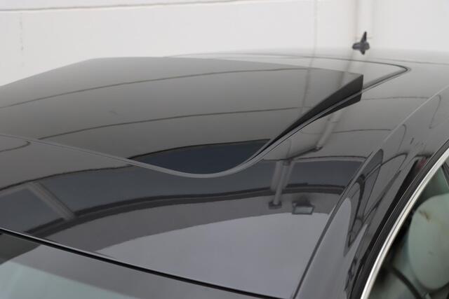 Volkswagen Arteon Shooting Brake 2.0 TSI R-Line Business + 190pk DSG7 | Pano | Ergo | Stoelverwarming | Carplay | IQ. Drive