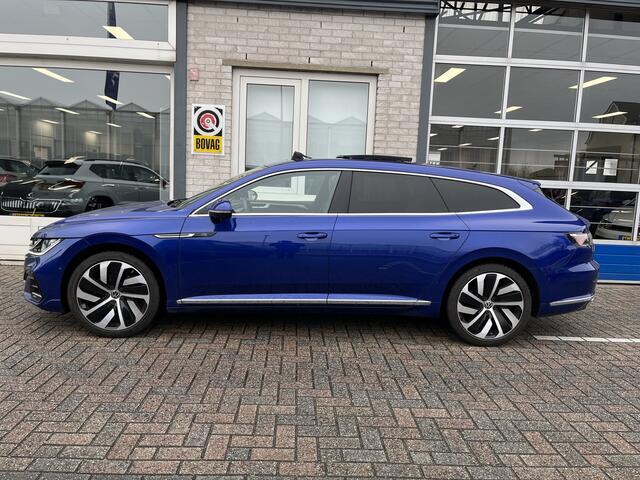 Volkswagen Arteon Shooting Brake 1.4 TSI eHybrid 2x R-Line / AUTOMAAT/ PANO/ TREKHAAK/ 360 CAMERA/ DCC/ CARBON/ HEAD-UP DISPLAY/ LEDEREN MEMORY SEATS/ DODE HOEK/ KEYELSS/ APP CONNECT/ ADAPT. CRUISE/ STOELVERWARM. V & A/ NAVI/ CLIMA/ DAB/ 19" LMV