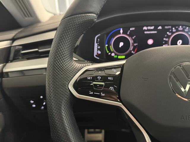 Volkswagen Arteon Shooting Brake 1.4 TSI eHybrid Trekhaak / ACC / Pano / 360 Camera