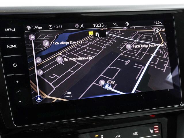 Volkswagen Arteon 1.4 TSI 218pk DSG eHybrid Elegance Business · Wegklapbare Trekhaak · Camera · Apple/Android Car Play · Dodehoek Detectie · Navigatie · 18'' Inch ·