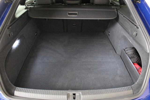 Volkswagen Arteon Shooting Brake 1.4 TSI 218PK eHybrid R-Line Panoramadak | IQ-Light | Camera | Keyless | Privacy Glass