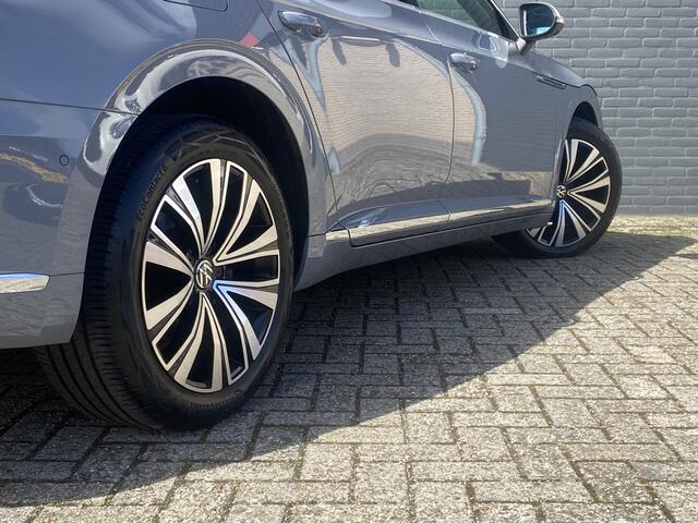 Volkswagen Arteon Shooting Brake 1.4 TSI eHybrid 218 pk Elegance Business+ | 1e eigenaar | dealer onderh. | trekhaak | panoramadak | 360 camera