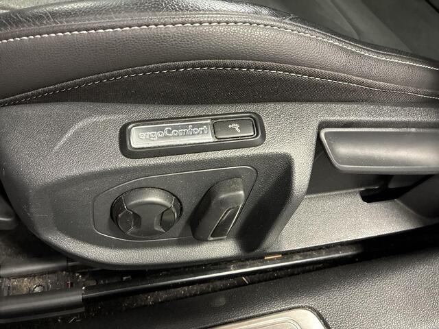 Volkswagen Arteon Shooting Brake 1.4 TSI 218pk DSG eHybrid R-Line Business+ · Panoramadak · Camera · Wegklapbare Trekhaak · Head-Up · Stoelverwarming · Achterbank Verwarming · 18'' Inch ·