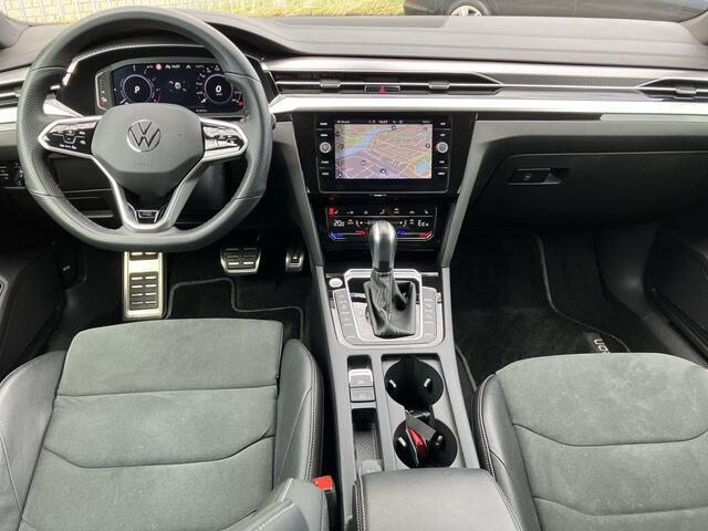 Volkswagen Arteon Shooting Brake 1.4 TSIeHybrid/218PK R-Line Business DSG · Panoramadak · Camera · Stoel, Stuur & achterbank verwarmd · Apple/Android Car Play · Garantie t/m 11-08-2027 of 100.000km