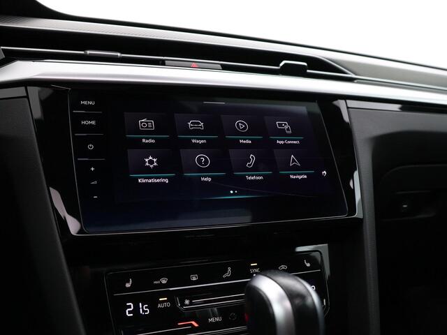 Volkswagen Arteon Shooting Brake 1.4 TSI 218pk DSG eHybrid R-Line Business+ · Panoramadak · Camera · Wegklapbare Trekhaak · Head-Up · Stoelverwarming · Achterbank Verwarming · 18'' Inch ·