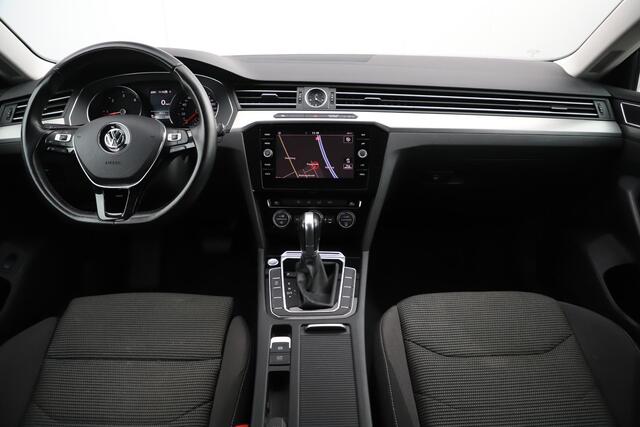 Volkswagen Arteon 2.0 TDI DSG Automaat 150PK Navigatie Adaptive Cruise Lane Assist Parkeersensoren