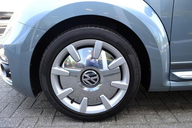 Volkswagen BEETLE (NEW) 1.4 TSI 150pk pano - fender