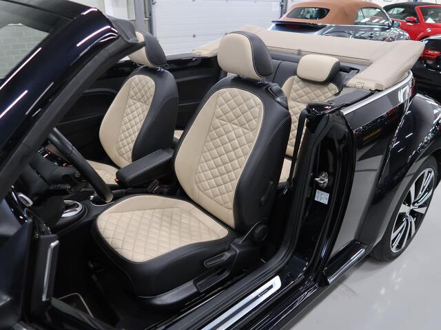 Volkswagen BEETLE (NEW) Cabriolet 1.4 TSI Exclusive Leer 19 inch Sportvelgen Xenon Fender Navigatie Camera Stoelverwarming PDC App connect Extra meters Onderhoud aanwezig Diamond Stitch Bentley Leder
