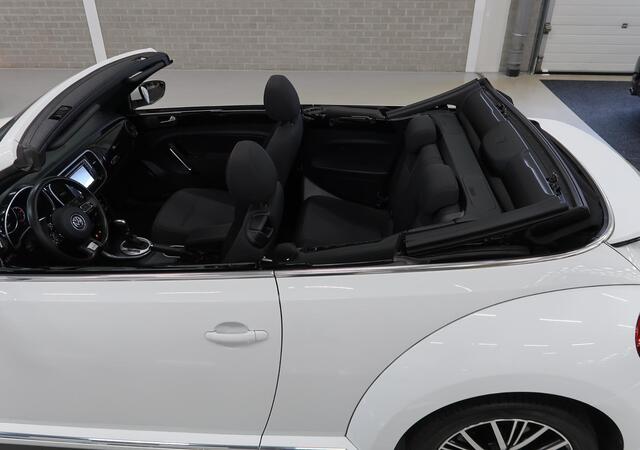 Volkswagen BEETLE (NEW) 1.2 TSI Sound Automaat Navigatie Airco-ecc App connect 1e Eigenares Dealeronderhouden Windscherm Afdekhoes Sportvelgen PDC Zeer nette auto
