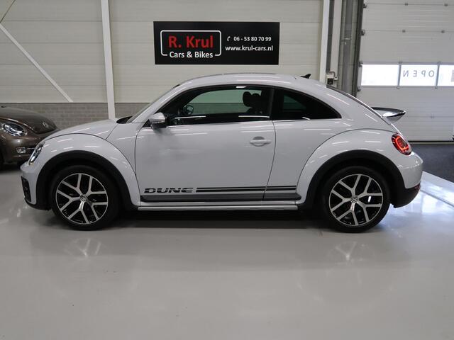 Volkswagen BEETLE (NEW) 1.4 TSI Dune 1.4 Automaat DSG 150pk Leer Camera App connect Navigatie LED Xenon Airco-ecc Bluetooth 18 inch Sportvelgen Spoiler Onderhoud aanwezig White Silver metallic Schakelflippers