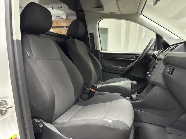 Volkswagen CADDY 2.0 TDI L1H1 BMT/ Zij-Schuifdeur rechts/ Airco/ Cruise/ Elek. pakket/ Bluetooth/ AUX & USB/ Dagrijverl.