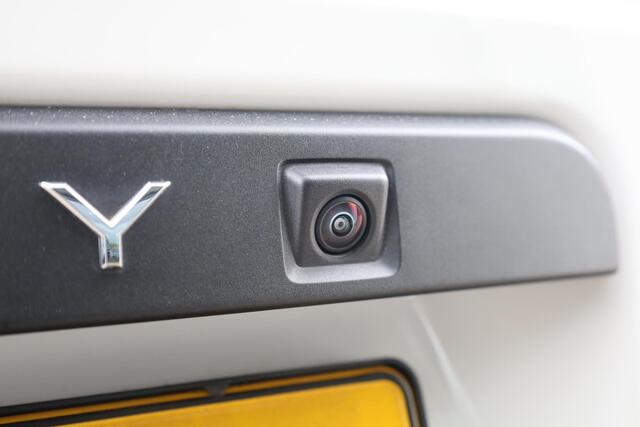 Volkswagen CADDY Cargo 1.5 TSI Comfort 115PK / 84kW, NL auto 1e eigenaar nieuw door ons geleverd, achteruitrijcamera (rear view), 16" 'Wien' LMV, cruise control, multifunctioneel lederen stuurwiel, navigatie, keyless start, parkeersensoren voor en achter (pdc), dichte sch