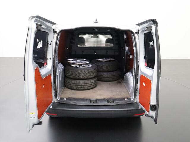 Volkswagen CADDY 2.0TDI Comfort | Navigatie | Multimedia | Airco | Cruise | Betimmering