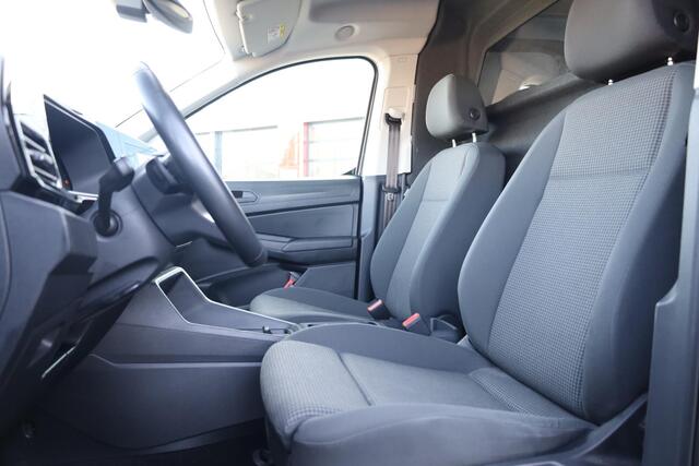 Volkswagen CADDY Cargo 2.0 TDI 1st Edition 122PK / 90kW DSG, 17" hoogglans zwarte LMV, full LED verlichting, digital cockpit, navigatie, verwarmbare voorruit, verwarmbare voorstoelen, keyless entry, achterdeuren met ruit en achterwisser, dodehoekdetectie (side assist), go
