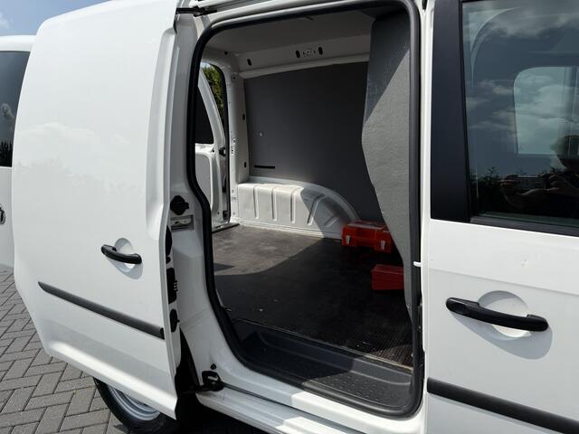 Volkswagen CADDY 2.0 TDI / L1H1 / AIRCO / 1e EIG. / TREKHAAK / PDC / ORIG. NL
