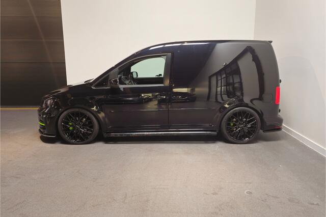 Volkswagen CADDY 2.0 TDI L1H1 BMT Economy Business - Unieke uitstraling - Verlaagd - Bumperkit - 19' - Leder - Apple Carplay/Android auto