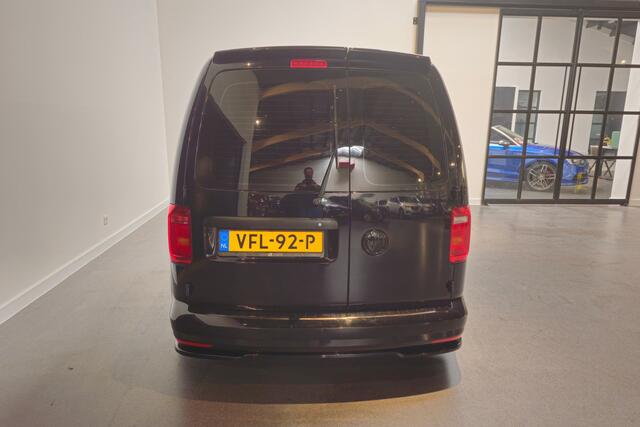 Volkswagen CADDY 2.0 TDI L1H1 BMT Economy Business - Unieke uitstraling - Verlaagd - Bumperkit - 19' - Leder - Apple Carplay/Android auto