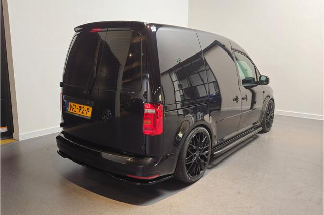 Volkswagen CADDY 2.0 TDI L1H1 BMT Economy Business - Unieke uitstraling - Verlaagd - Bumperkit - 19' - Leder - Apple Carplay/Android auto