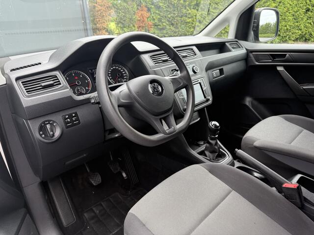 Volkswagen CADDY 2.0 TDI 123 PK 4x4 / 4Motion / 6-BAK / AIRCO / CRUISE / NAVI / CARPLAY / 1.5 TONS TREKHAAK / ACHTERKLEP
