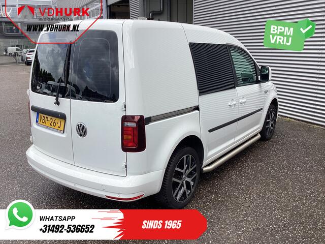 Volkswagen CADDY 2.0 TDI 100 pk Aut. Exclusive Edition BPM VRIJ! NL Auto/ Adapt. Cruise/ Xenon/ Leder/ Alarm III/ LMV/ Carplay/ Navi/ Sidebars/ PDC