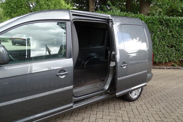 Volkswagen CADDY 2.0 TDI L2H1 BMT Hi. 150PK MAXI KLEP DUB ZIJDEUR NAVI