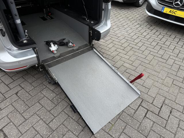 Volkswagen CADDY 1.5 TSI Rolstoelauto - Automaat - Alle opties - 1e Eigenaar - Rolstoelvervoer - Nieuw Model