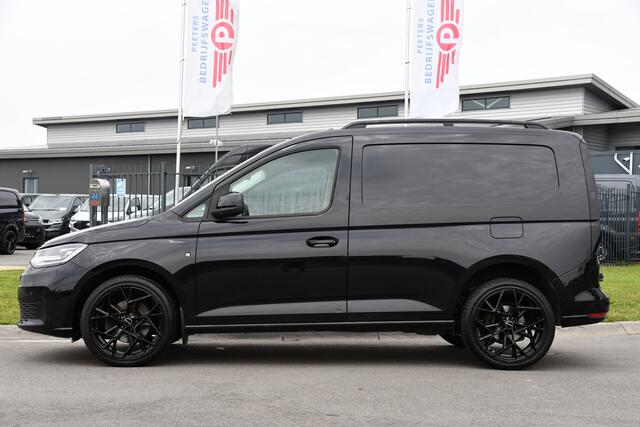 Volkswagen CADDY Cargo 1.5 TSI Black Edition Benzine, Camera, Cruise, Carplay, LED, 115pk, Automaat, Stoelverwarming, NAVI, Trekhaak, Uniek!