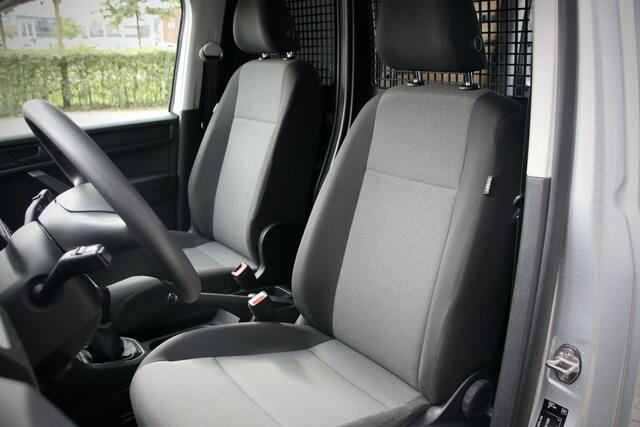 Volkswagen CADDY 2.0 TDI 185 PK | CarPlay | Cruise control | Imperiaal | Airco | Elek. ramen | NAP Logisch | Nieuwe APK | Onderhoudsbeurt | LM Velgen | Euro 6