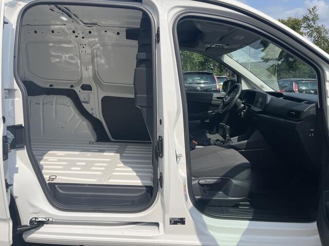Volkswagen CADDY Cargo 1.5 TSI Trend Airco PDC Trekhaak all-season banden