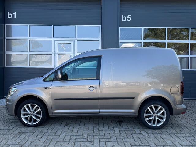 Volkswagen CADDY 2.0 TDI 150PK DSG Automaat Highline / Navi / XENON / Trekhaak / Licht metaal