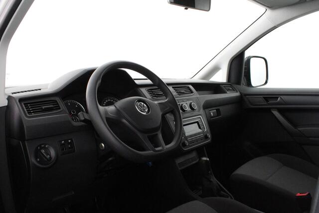 Volkswagen CADDY 2.0 TDI L1H1 BMT > Trekhaak/Impriaal/All season banden...