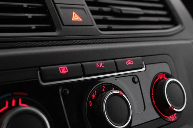 Volkswagen CADDY 2.0 TDI L1H1 BMT > Trekhaak/Impriaal/All season banden...