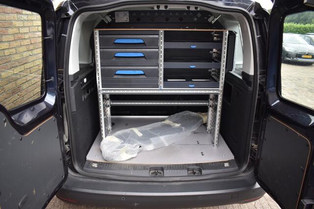 Volkswagen CADDY 1.5 TSI 5P, Cruise, Lane, Apple Carplay, PDC