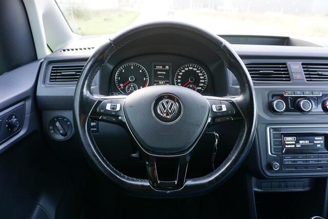 Volkswagen CADDY 2.0 TDI L1H1 BMT Highline in Topstaat |EURO6 |BPM vrij |Liefhebbersauto |Airco |Cruise |Trekhaak |2 sets velgen |Met historie |Schuifdeur |Parkeersensoren