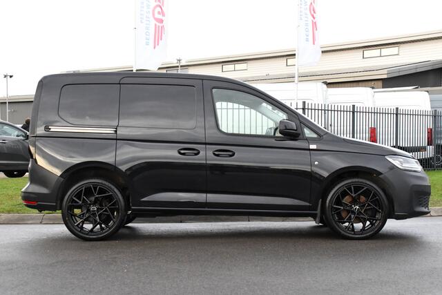 Volkswagen CADDY Cargo 2.0 TDI Black Edition Cruise, Camera, Carplay, LED, NAVI, Automaat, Klep, 122pk, Stoelverwarming, Uniek!