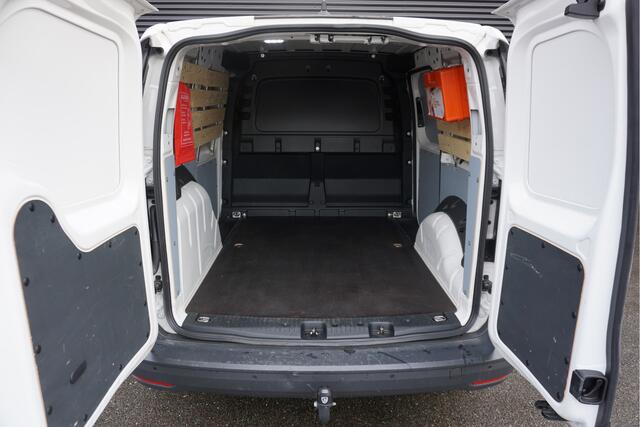 Volkswagen CADDY Cargo 122pk Trekhaak Apple Carplay Navigatie Camera Cruise control Airco Multifunctioneel stuurwiel